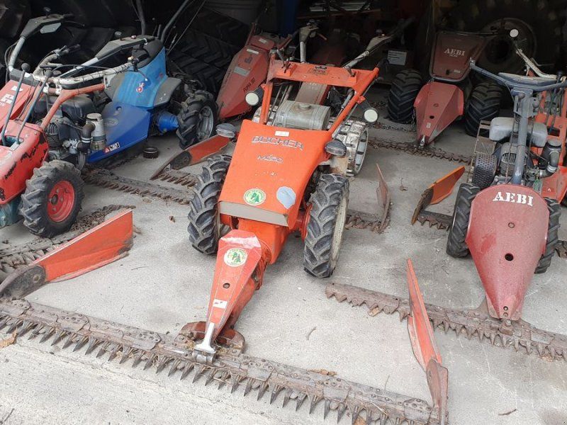 Bucher M600