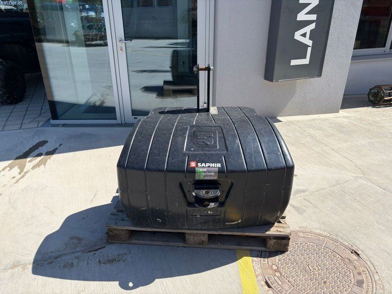 Saphir aus Stahlbeton 900 kg