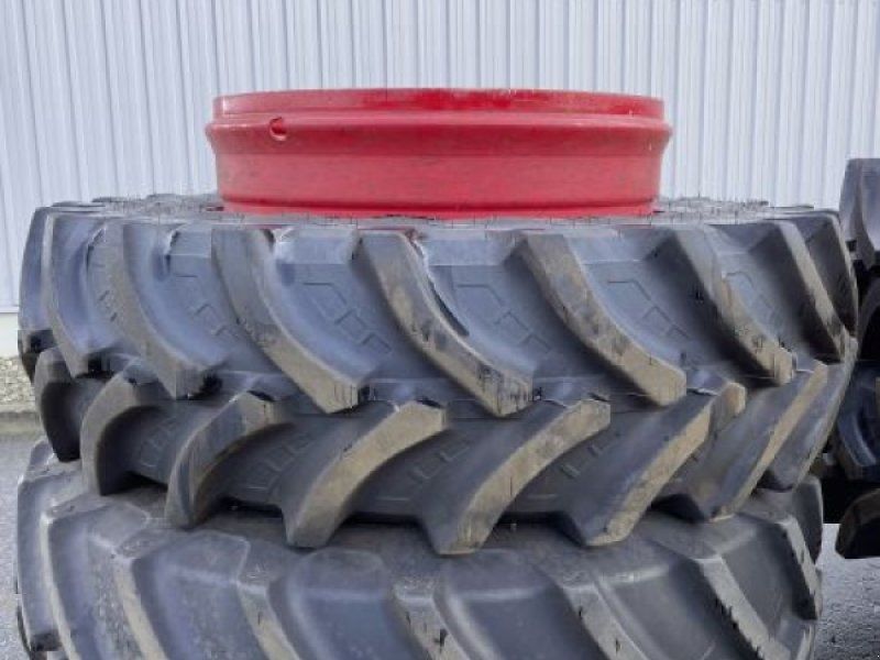 Fendt PETLAS, CEAT 480/70 R38