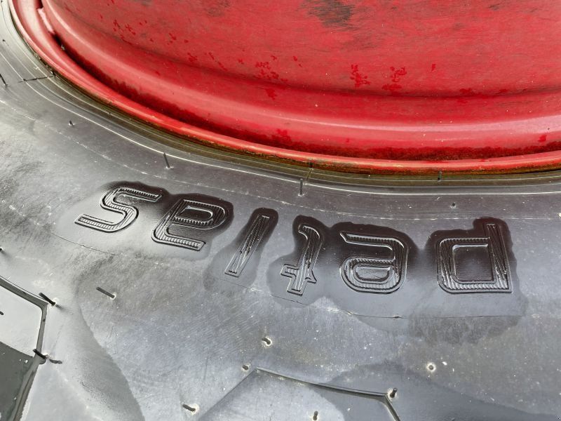Fendt PETLAS, CEAT 480/70 R38