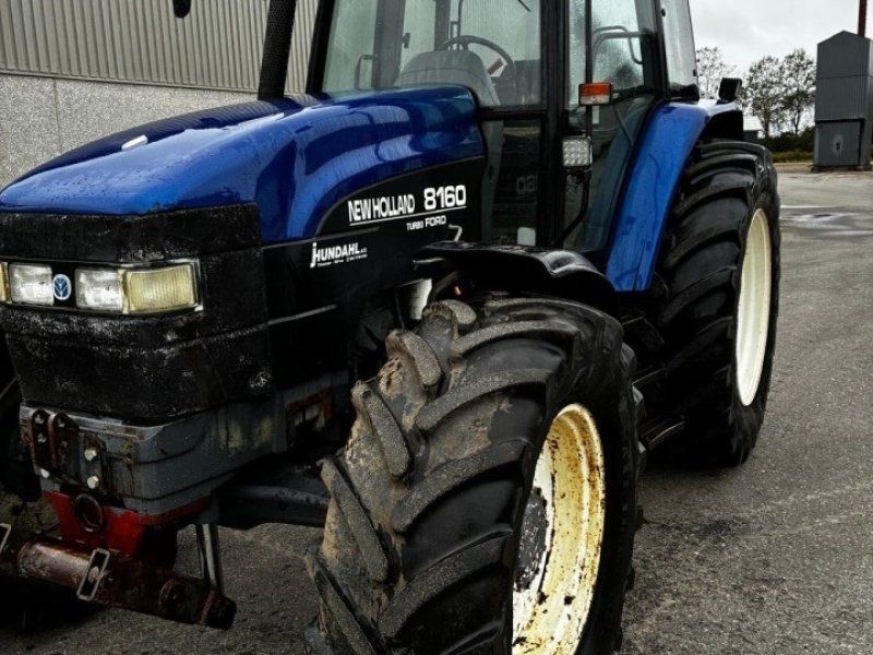 New Holland 8160