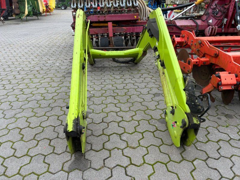 Claas FL 140