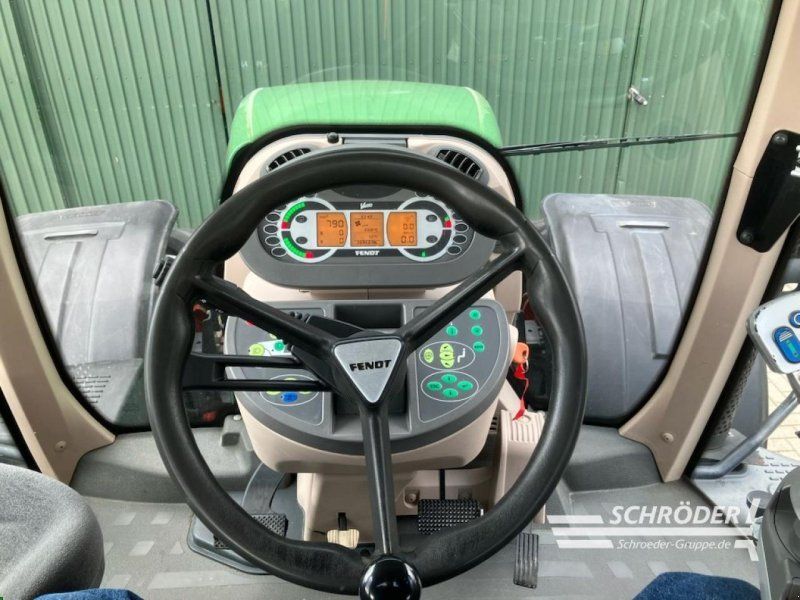 Fendt 828 VARIO SCR PROFI PLUS