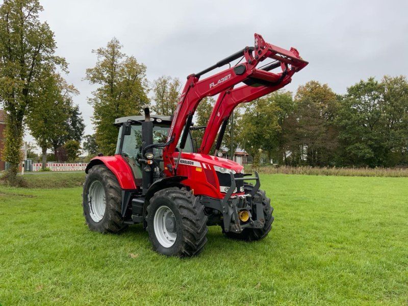 Massey Ferguson 7718