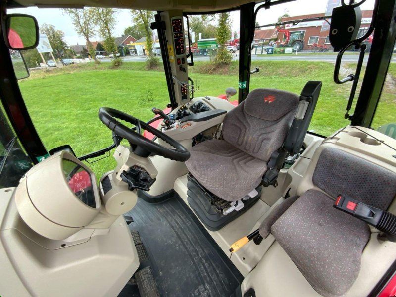 Massey Ferguson 7718