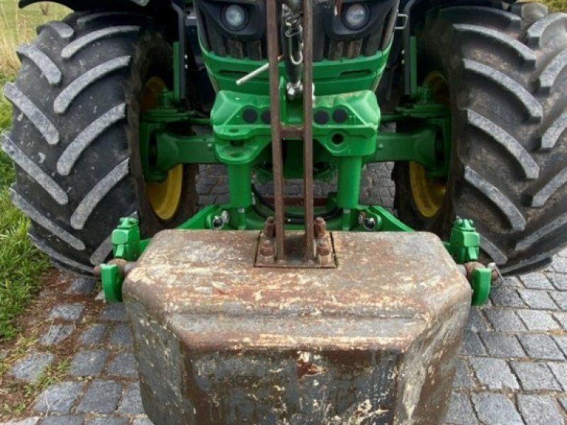 John Deere 6150M