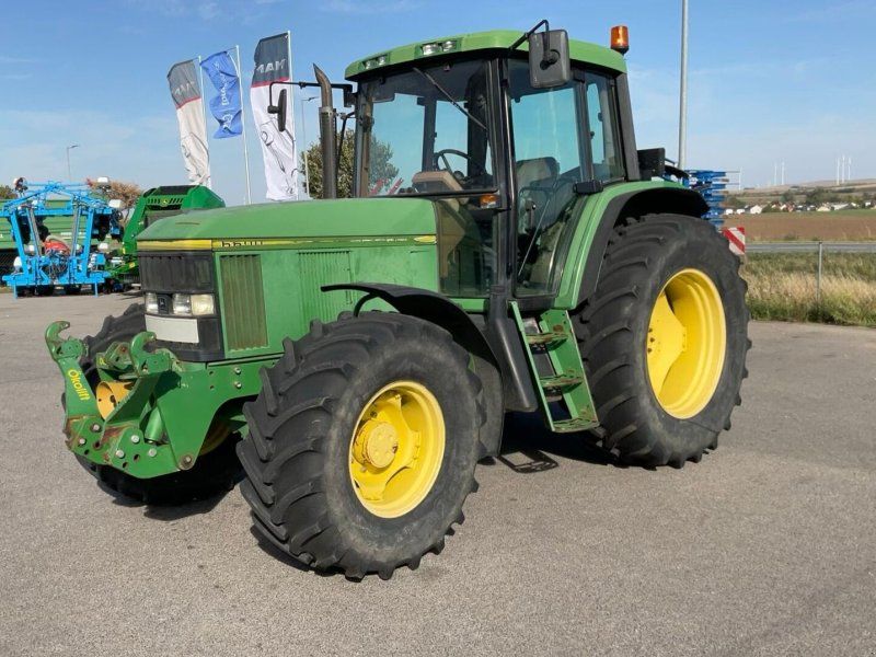 John Deere 6600