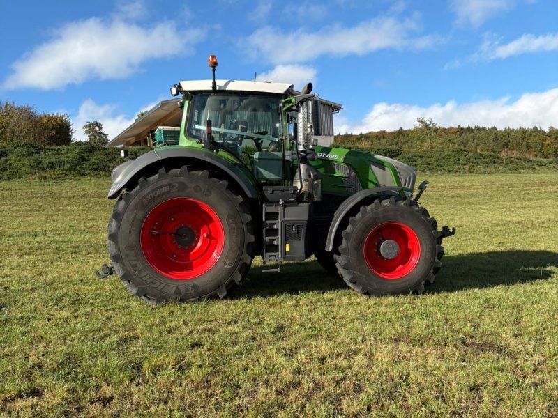 Fendt 828 S4 Profi Plus