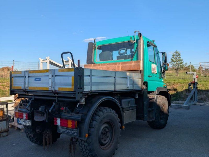 Mercedes-Benz U 300