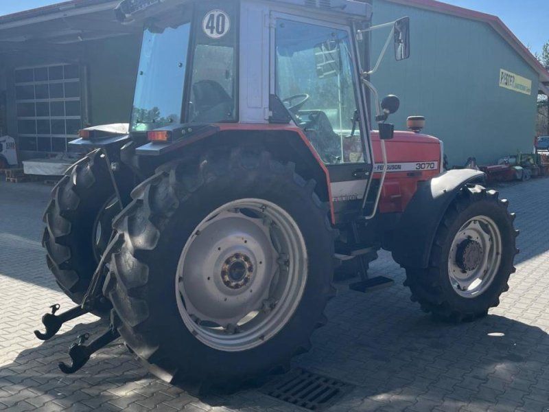 Massey Ferguson 3070
