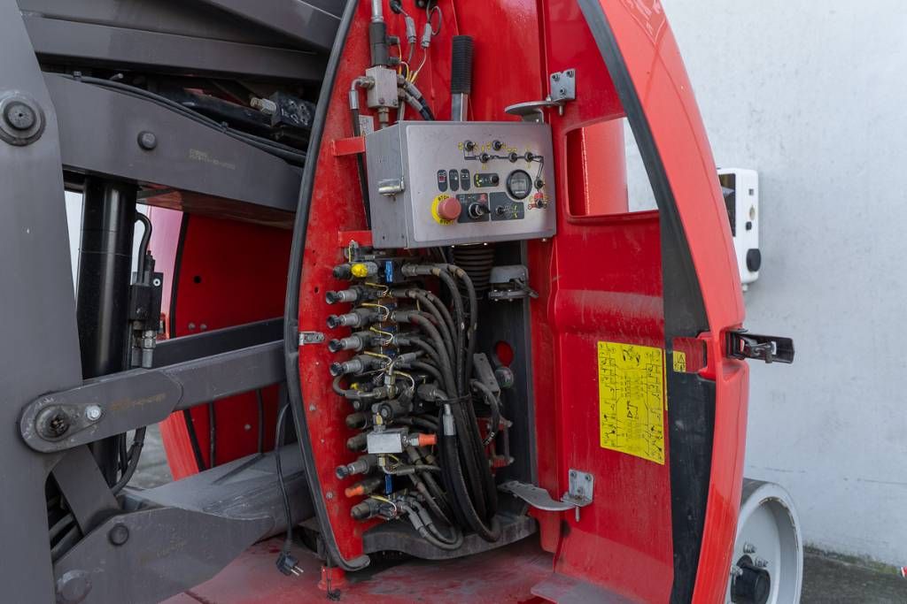 Manitou 120 AET JC 3D