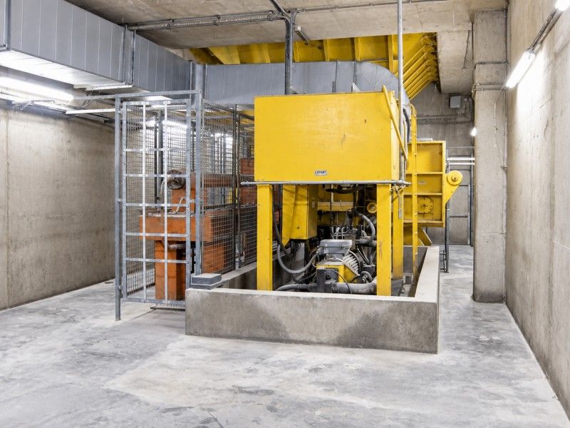 Lefort C 265T – Hochleistungs-Kombination aus hydraulischer Schrottpresse und Schere