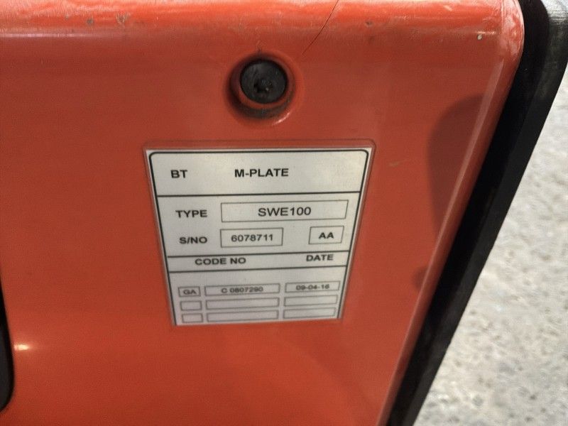 BT Staxio SWE100 Electric Walkie Stacker