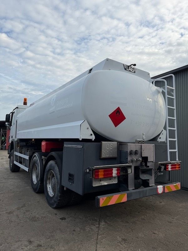 Mercedes-Benz Actros 3341