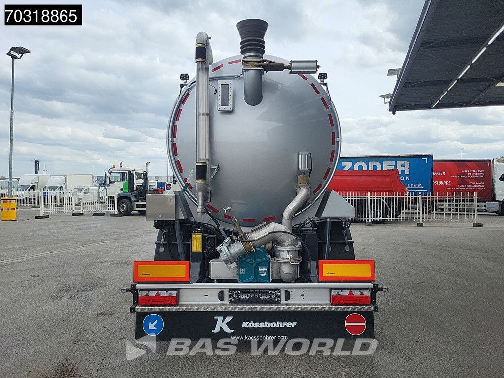 Kässbohrer STN 3 axles Gülle Waste Liftachse