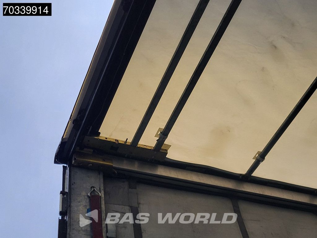 Schmitz SCB*S3T 3 Achsen Sliding roof