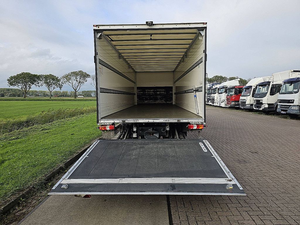 MERCEDES-BENZ ATEGO 1230 airco wb 536 lift