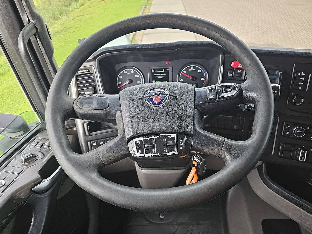 SCANIA R410