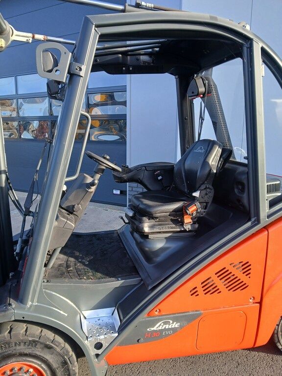 Linde H30D-02
