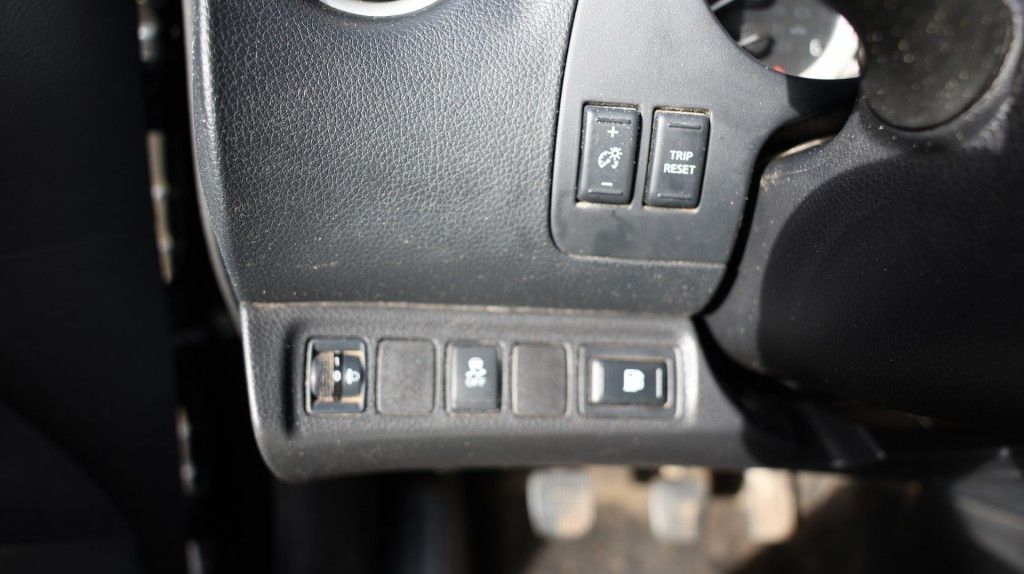 Nissan Navara 2.3 DCI N-CONECTA 4WD VAN