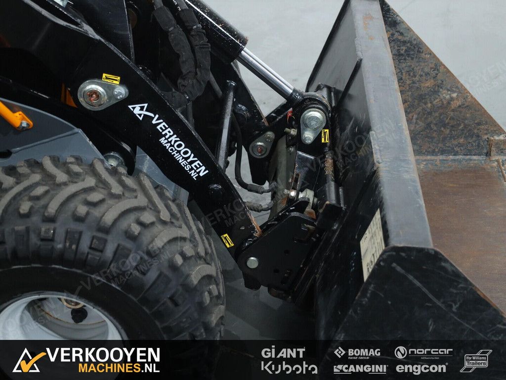2021 Giant SK252D VK11054