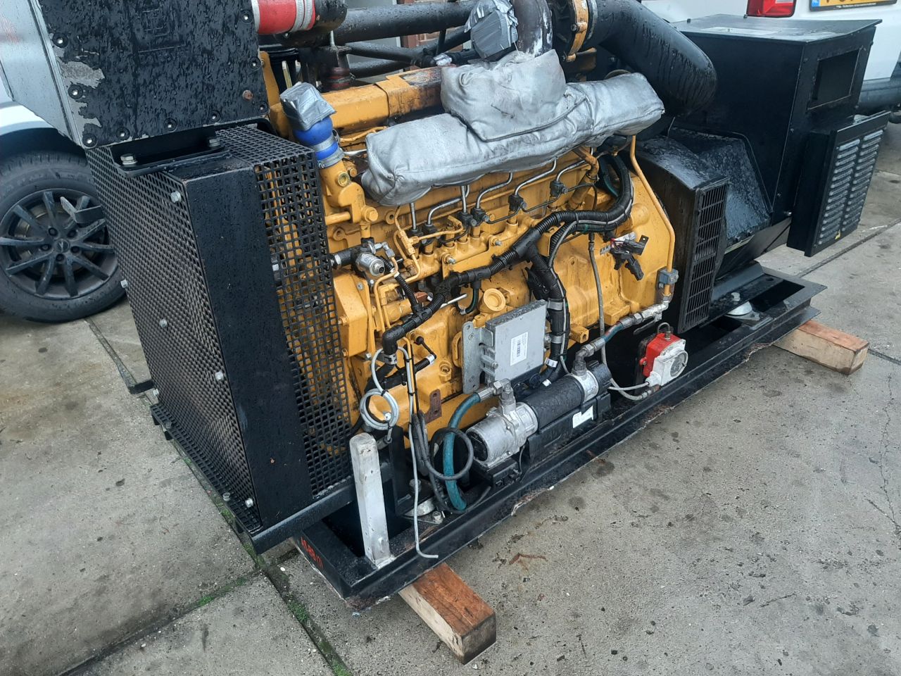 3x John Deere motor met generatoren mecc alte en stamford