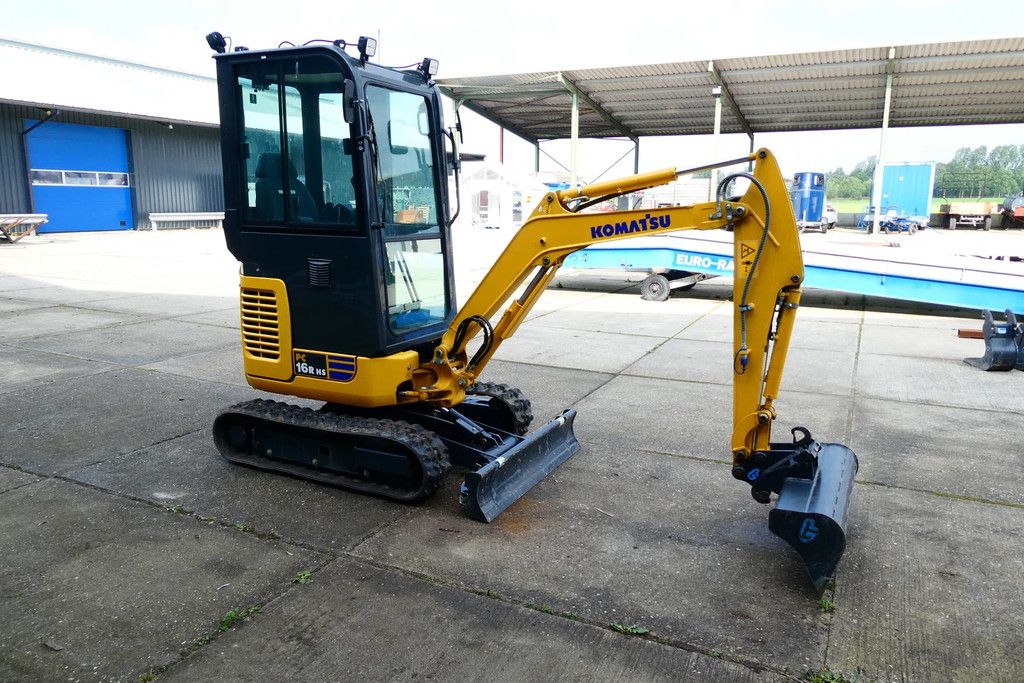 Komatsu PC16 RHS