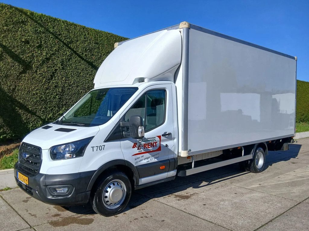 Ford Transit bakwagen 5,2 m.