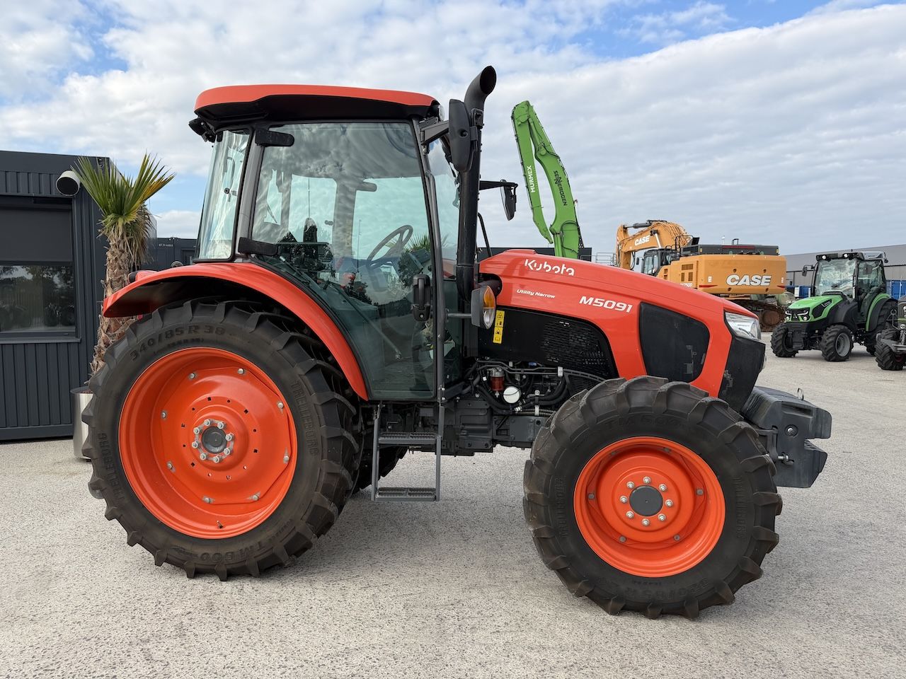 Kubota M 5091 Utility Narrow / Smalspoor