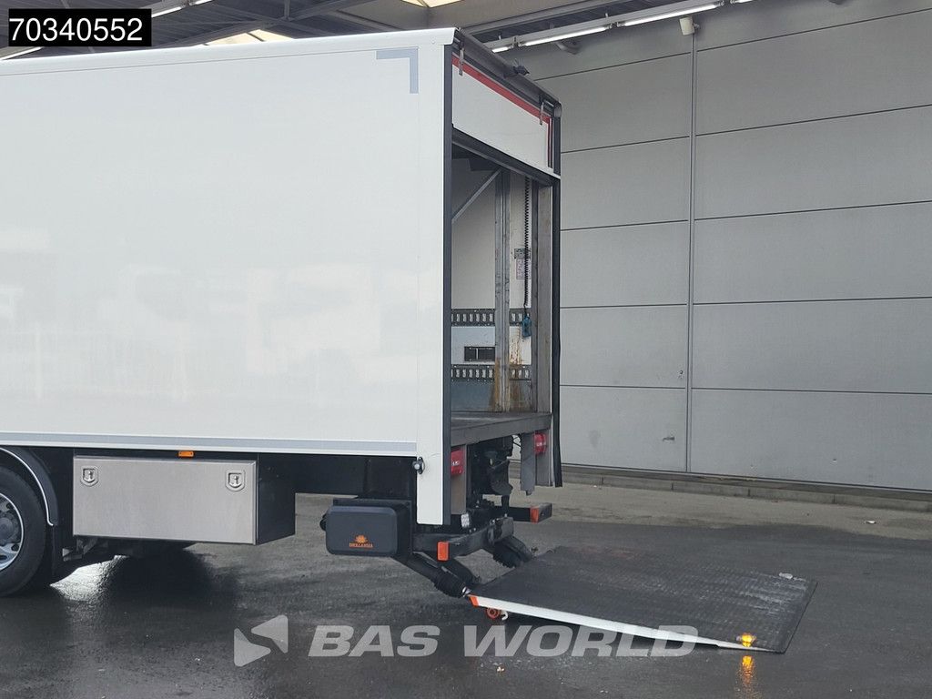 DAF LF 260 4X2 14t NL-Truck PTO + aggregate 1500kg Ladebordwand ACC Euro 6