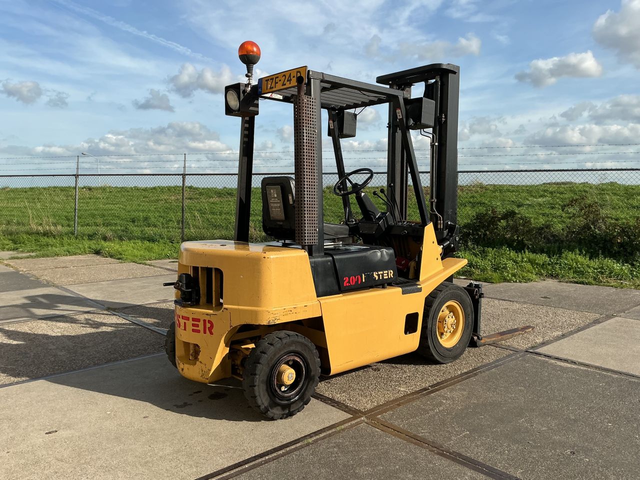 Te koop Hyster 2 Ton Diesel