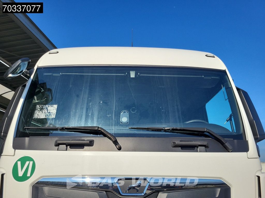 MAN TGX 26.470 6X2 Lift axle Full Air Automatic Retarder Euro 6
