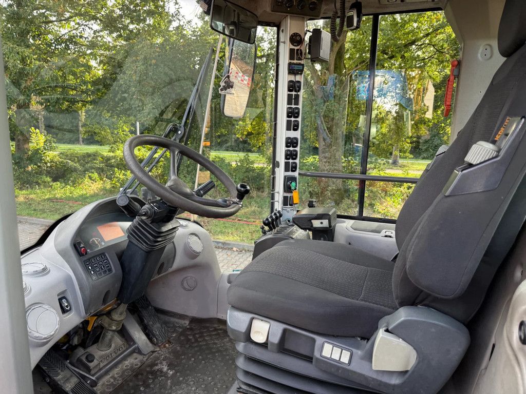 Volvo L70F