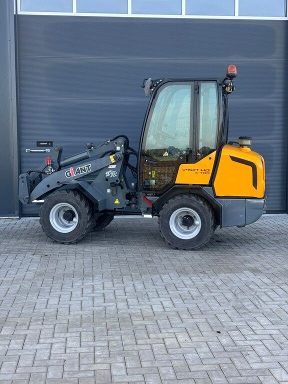 Giant 452