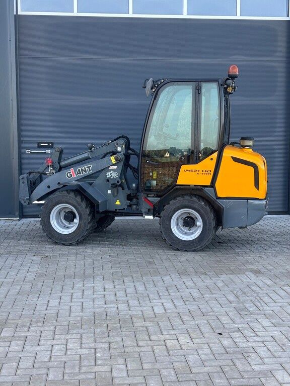 Giant 452