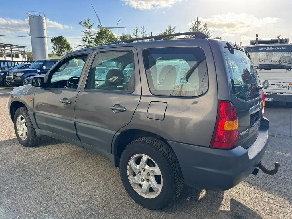Mazda Tribute **PETROL-AIRCO-4x4**