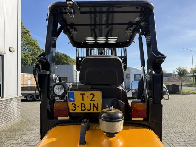 Giant G1500 X-tra Bj2022 910uur Bak/Vork Minishovel Kniklader