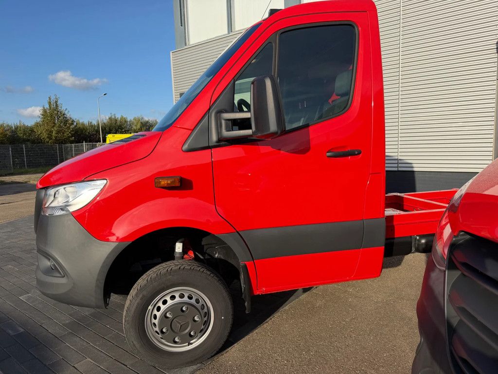 Mercedes-Benz Sprinter 519 CDI 906BA50/4X4 Chassie - Cabine NEW !! 3 x in Stock !!