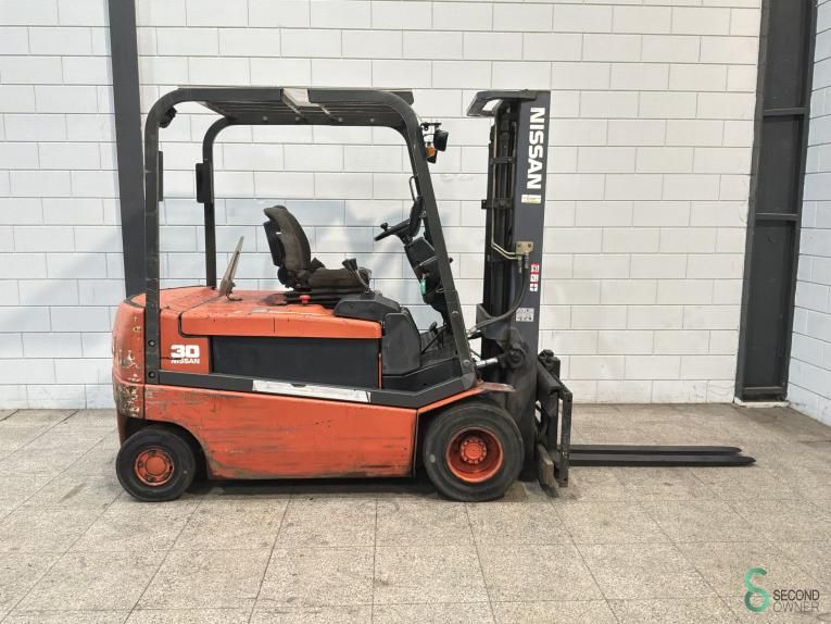 Gabelstapler Elektrisch Nissan GQ02L30CU 2002
