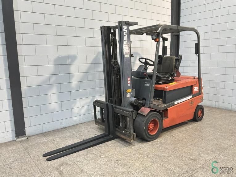 Gabelstapler Elektrisch Nissan GQ02L30CU 2002