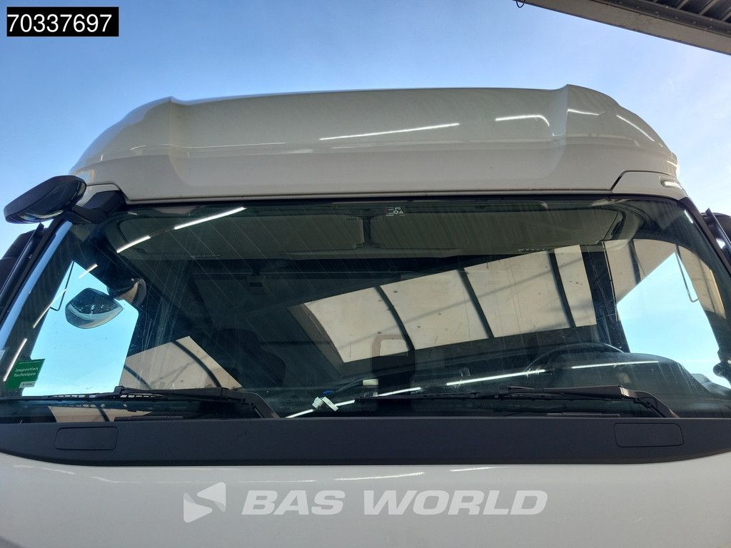 Iveco S-Way 460 4X2 Mega 2x Tanks Standklima Navi ACC