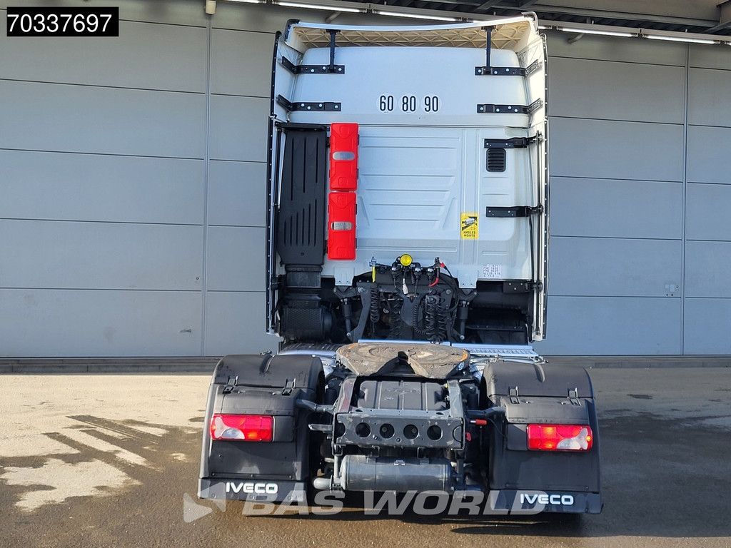 Iveco S-Way 460 4X2 Mega 2x Tanks Standklima Navi ACC