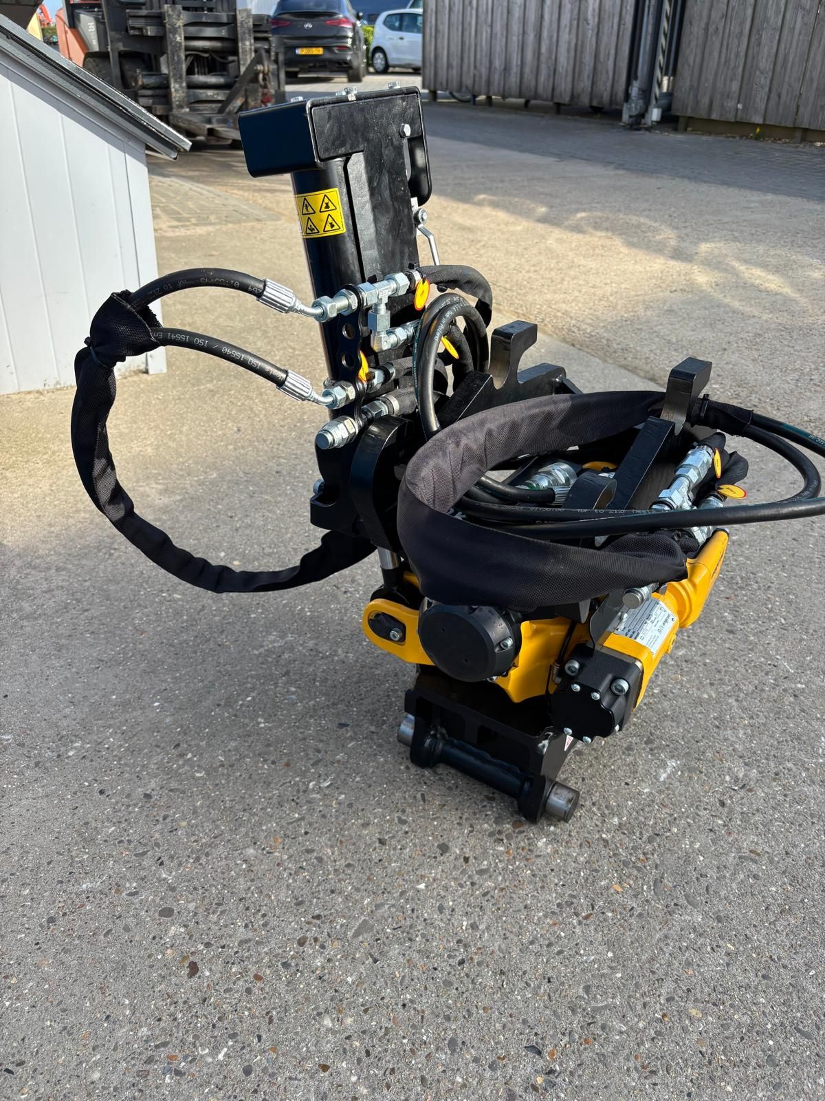 Draaikantelstuk Engcon EC204W