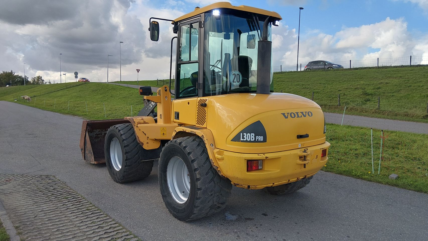 Nette volvo L30B-pro shovel met kenteken (bj2007)