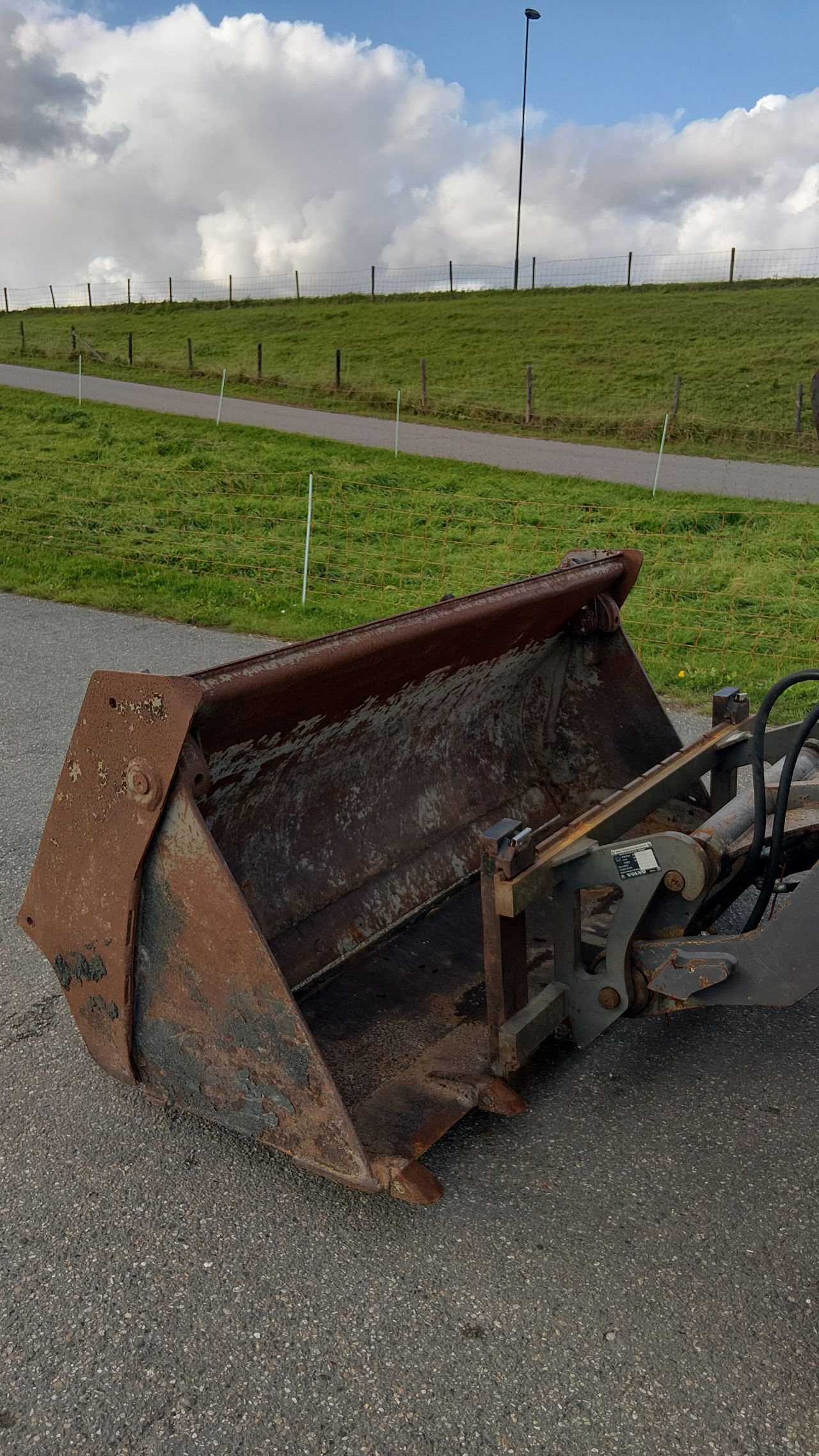 Nette volvo L30B-pro shovel met kenteken (bj2007)