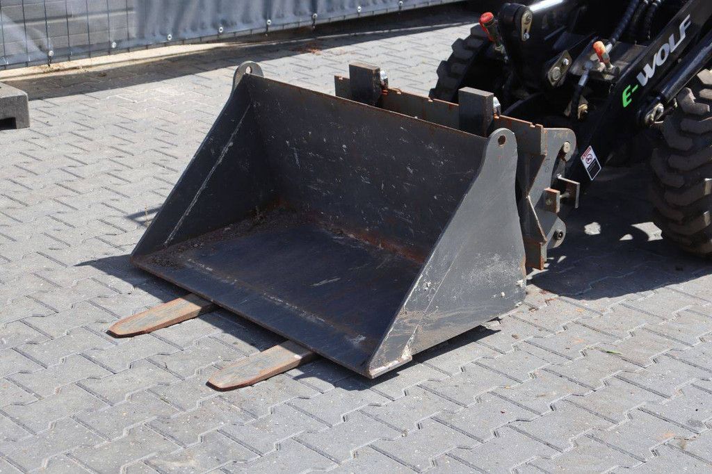 Articulated loader Aolite 604 E-wolf Electric 400kg 2023
