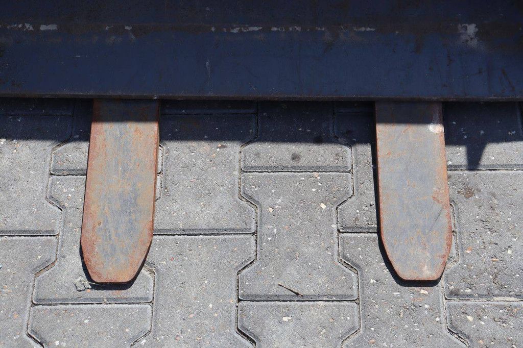 Articulated loader Aolite 604 E-wolf Electric 400kg 2023