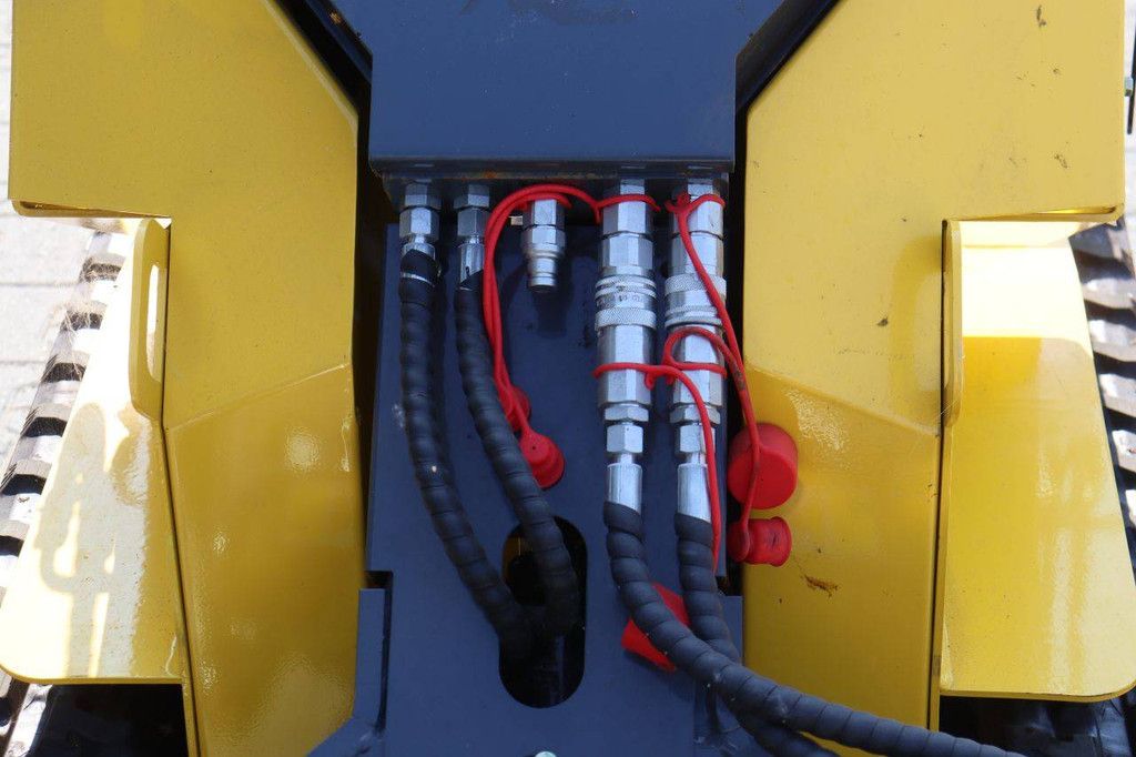Skid Steer Loader Infront YF480 Petrol 8.6kW 2025 New