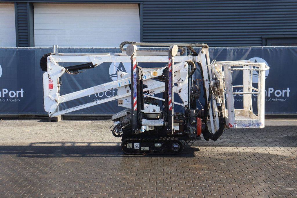 Articulated Boom Lift Oil&Steel Octopussy 1405 Electric+Petrol 14m 2005