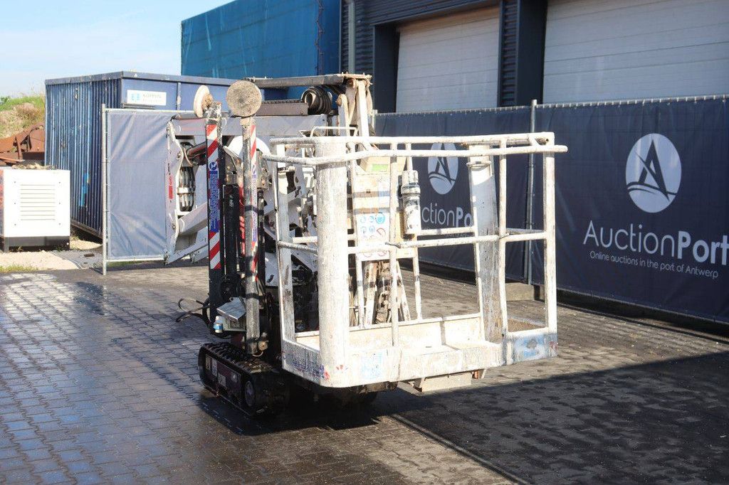Articulated Boom Lift Oil&Steel Octopussy 1405 Electric+Petrol 14m 2005